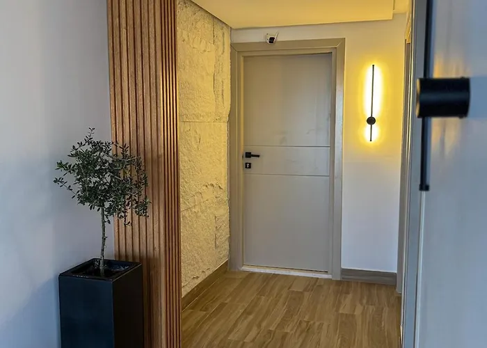 51 Sunny Deluxe 公寓