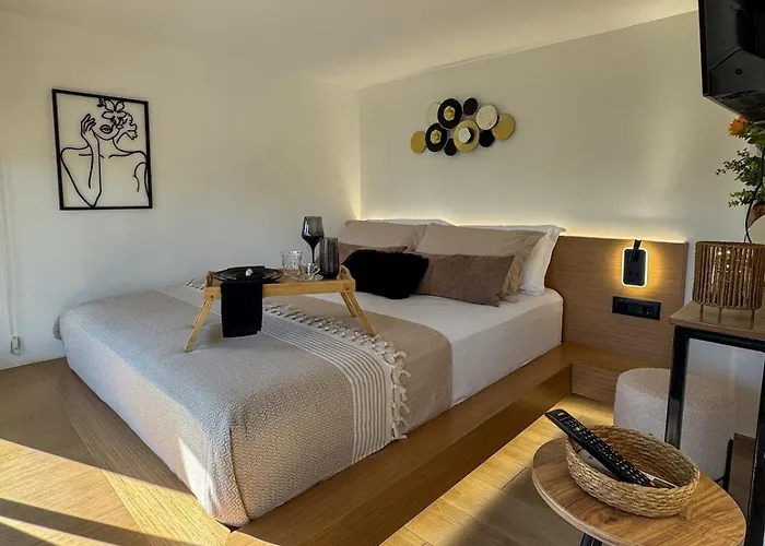 51 Sunny Deluxe 公寓 *